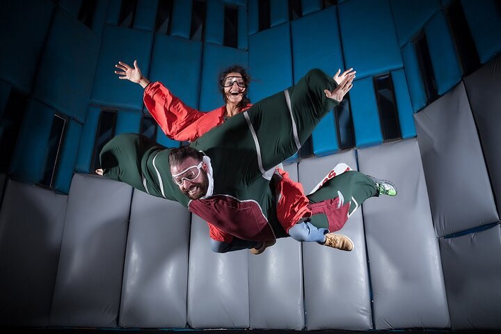 Vegas Indoor Skydiving, Vorschau 3