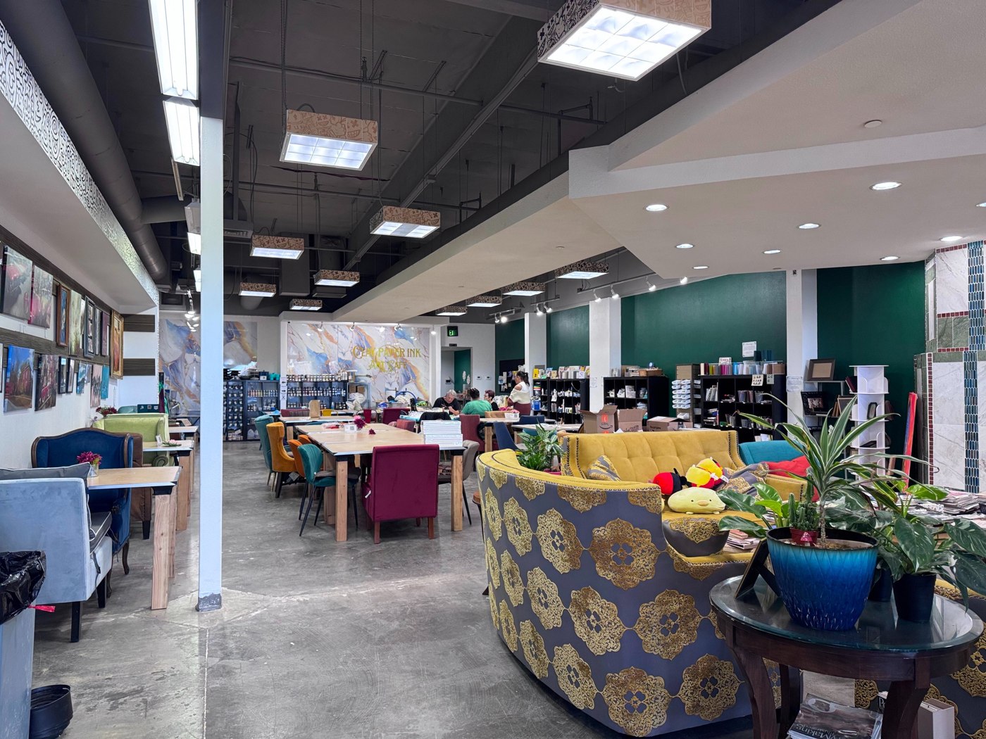 Clay Paper Ink – Art Café
