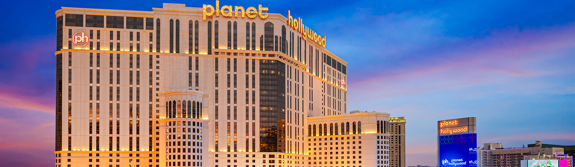Foto: Vegas.com Außenansicht: Planet Hollywood