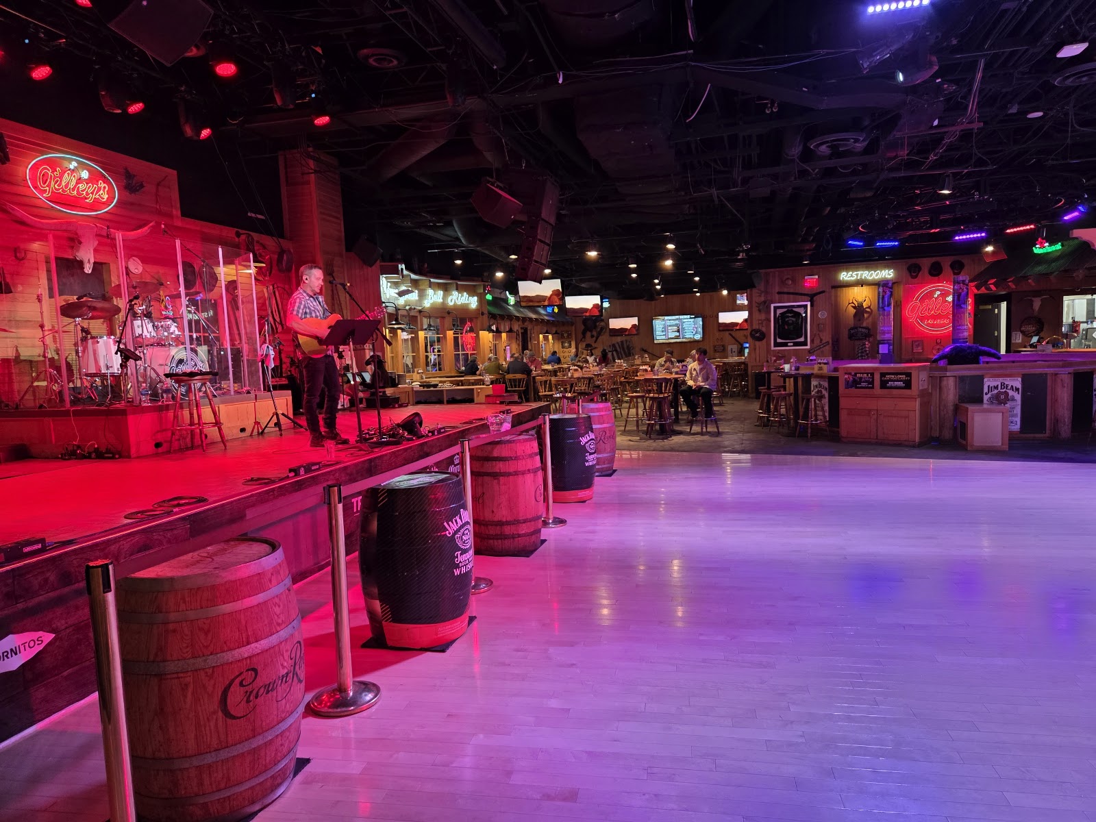 Gilley’s Saloon Las Vegas, Vorschau 6
