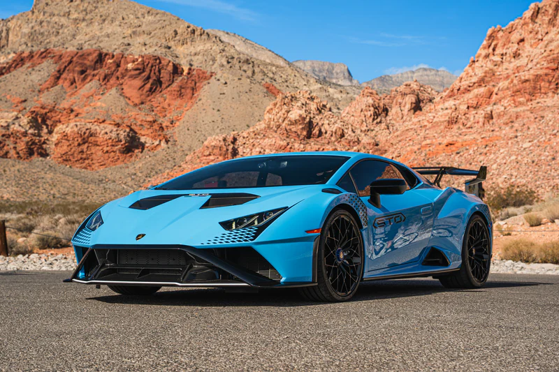2023 Lamborghini STO