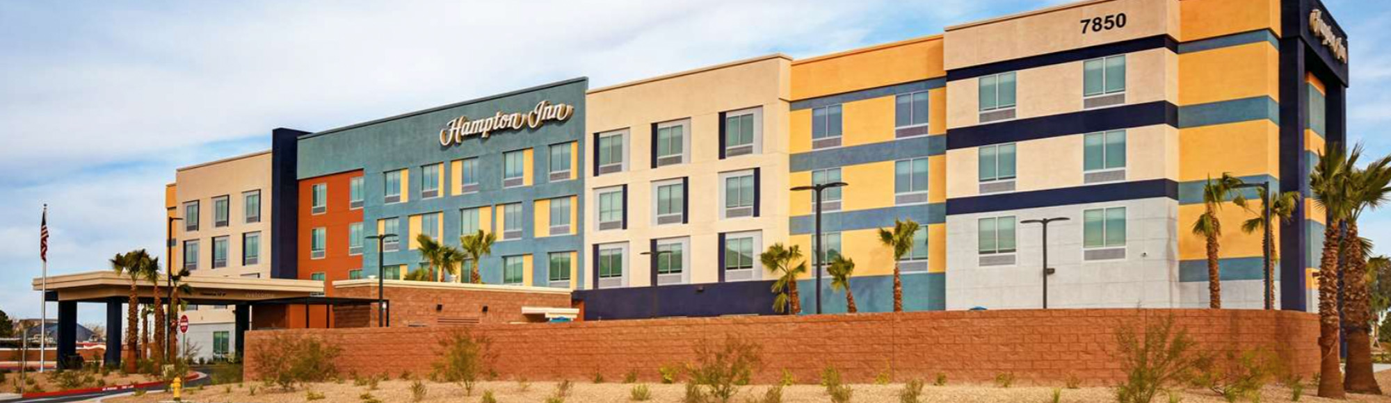 Foto: Vegas.com Außenansicht: Hampton Inn Las Vegas Strip South