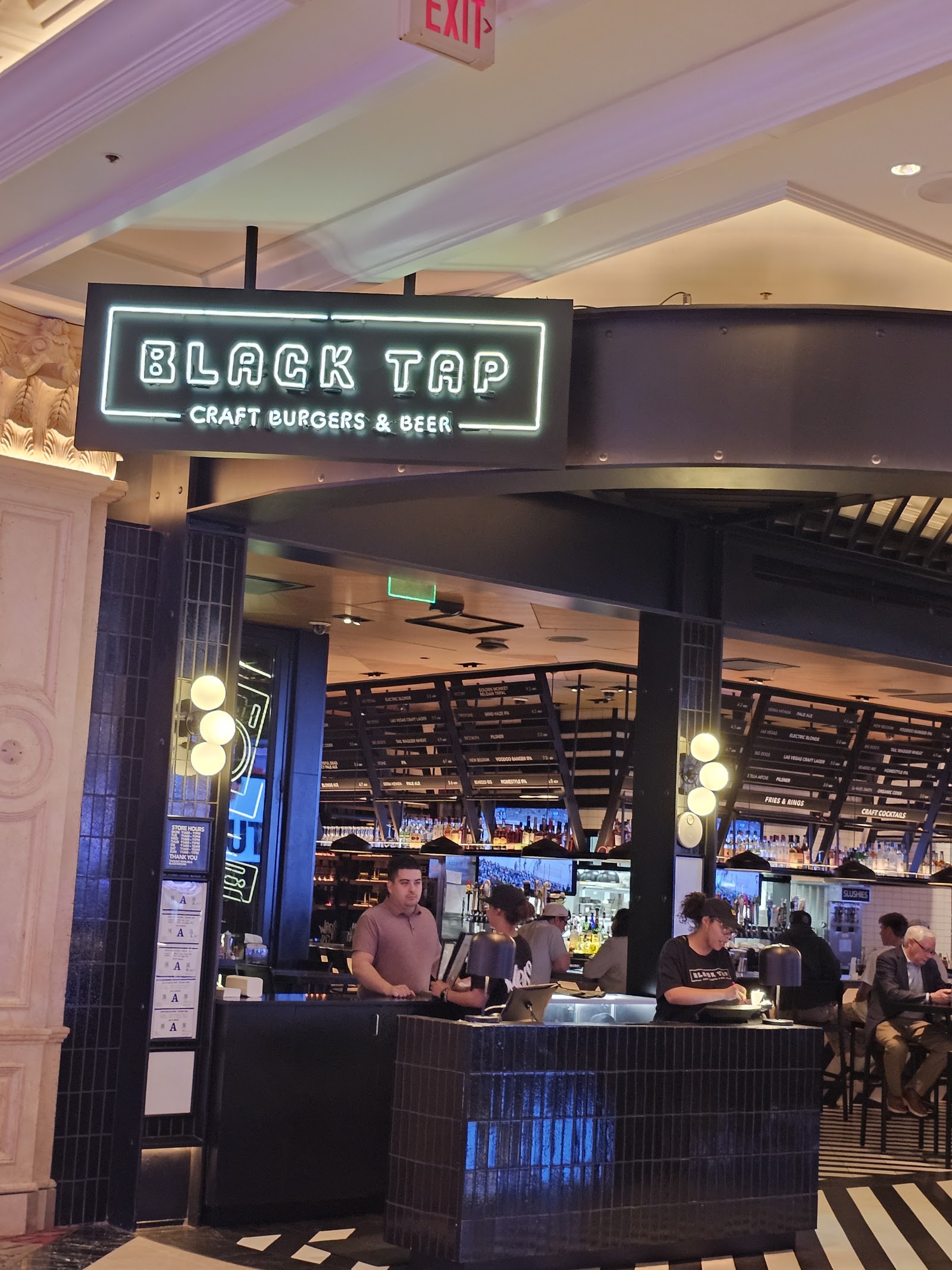 Black Tap Craft Burgers & Beer Las Vegas, Vorschau 9