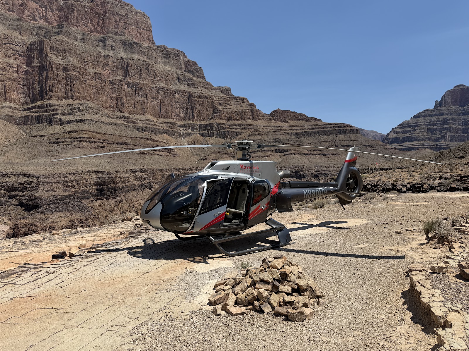 Maverick Helicopters – Helicopter Weddings, Vorschau 7