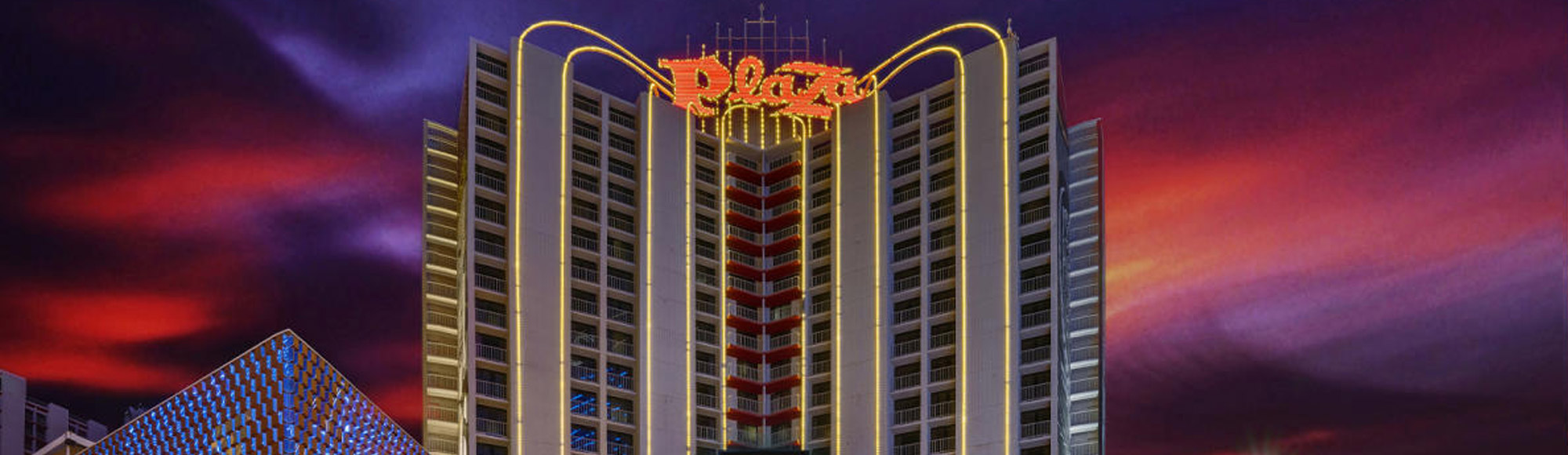 Foto: Vegas.com Außenansicht: Plaza Hotel & Casino
