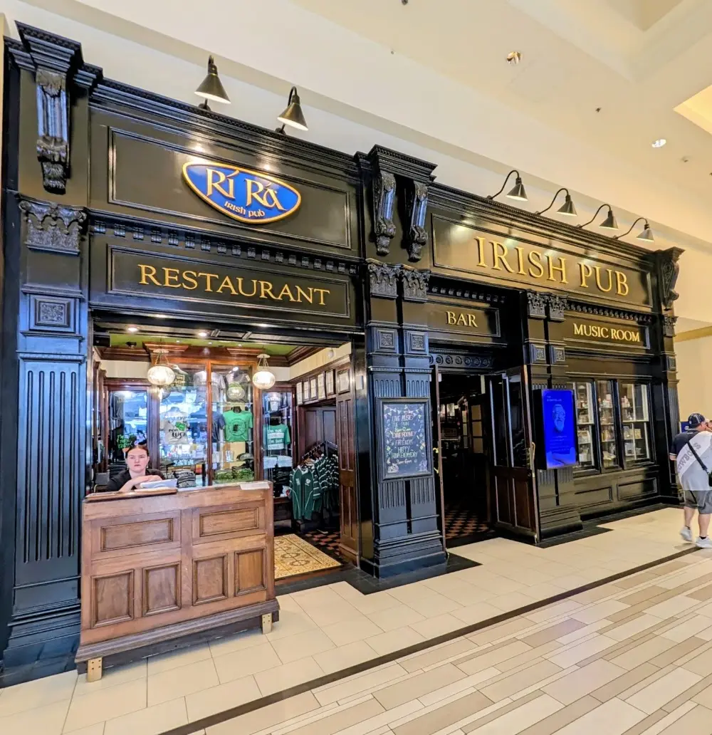 Ri Ra Irish Pub